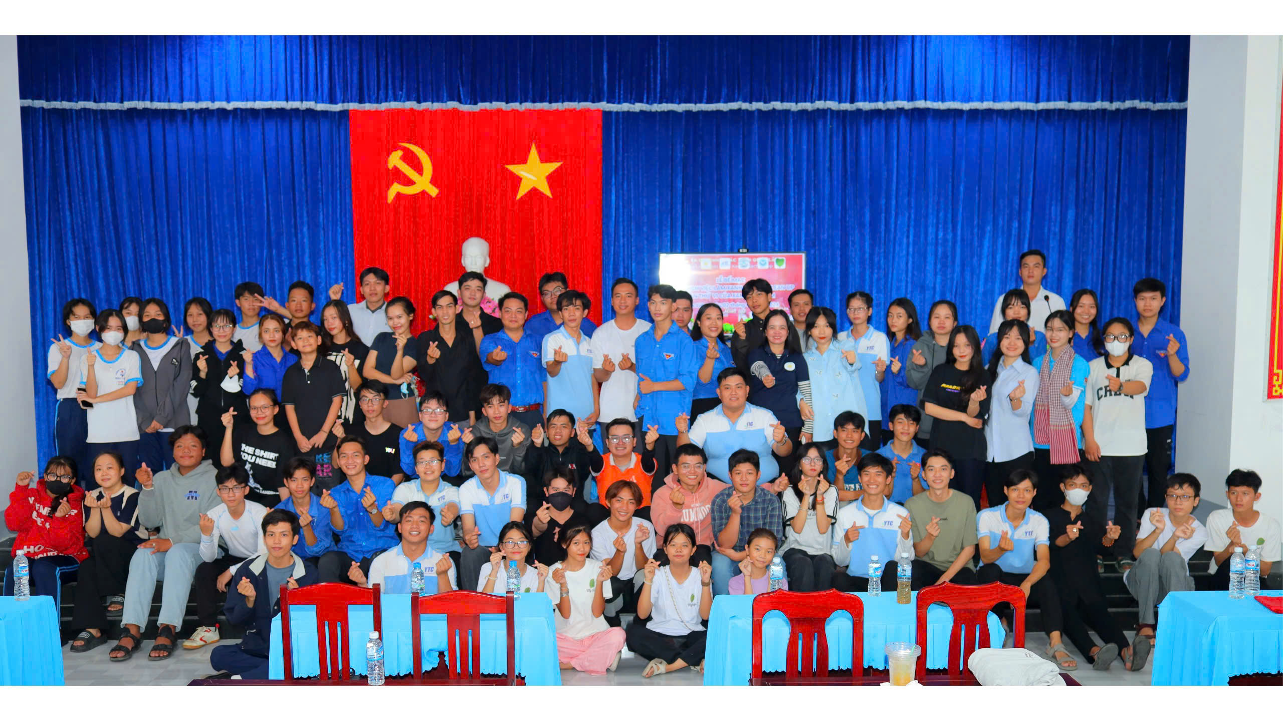 SINH VIÊN KHOA KHOA HỌC XÃ HỘI THÀNH LẬP CÂU LẠC BỘ “CHUYẾN ĐI THANH XUÂN” PHỤC VỤ CỘNG ĐỒNG